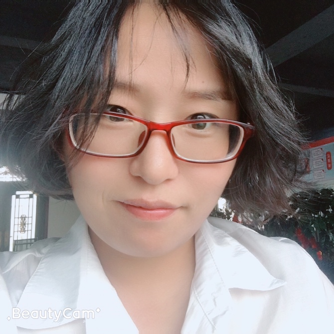 調(diào)皮的茉莉