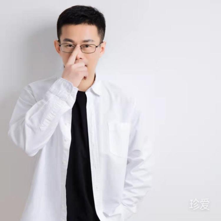 踏雪寻梅