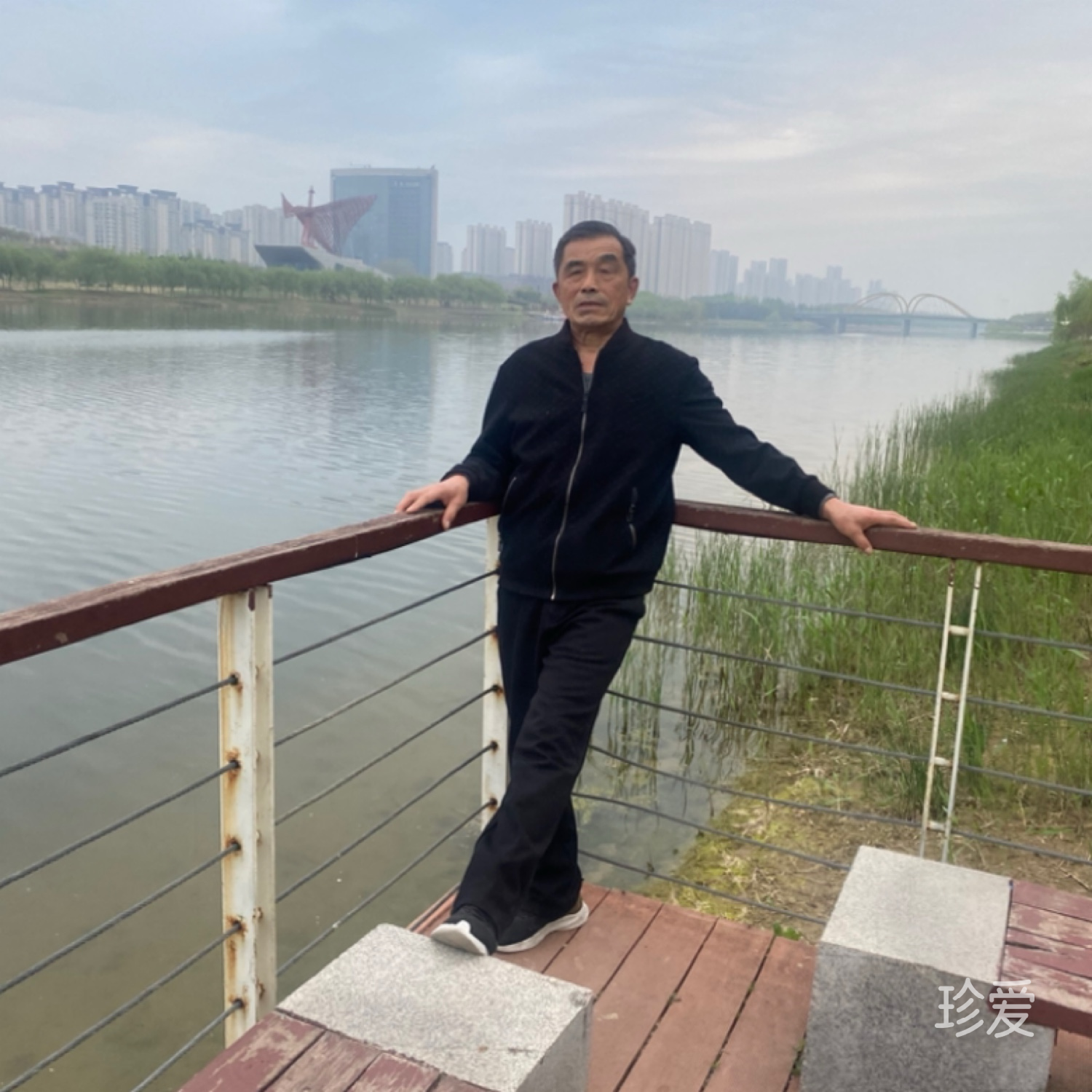 爱在言在心