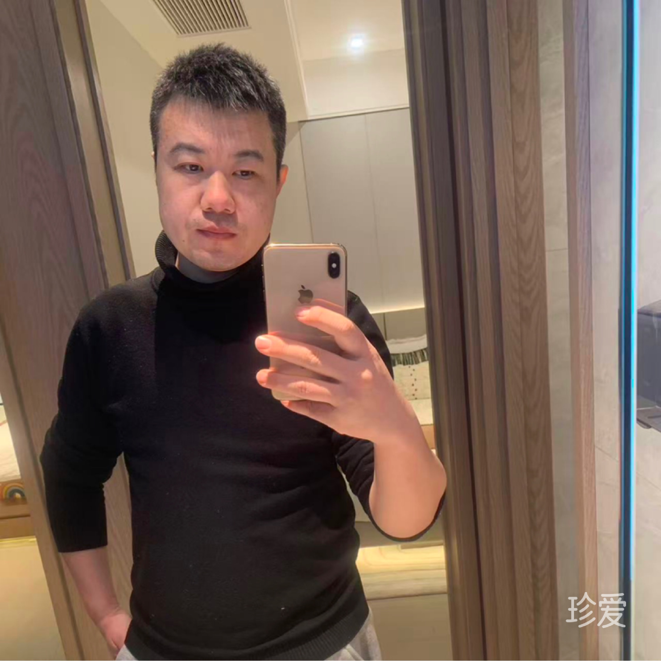 轻舟已过万重山