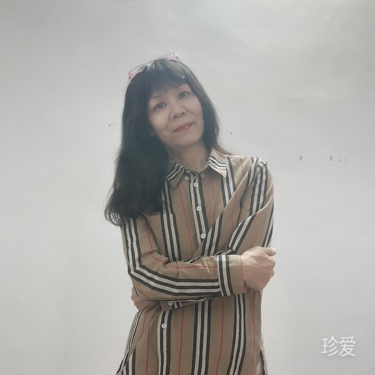 傲雪寒梅为君开