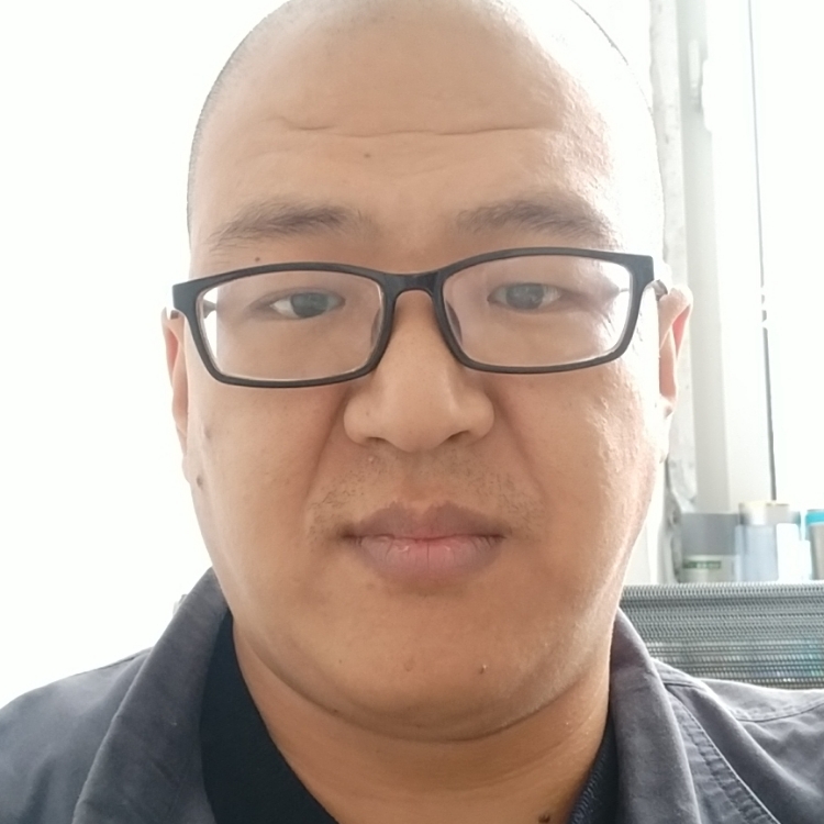 淺笑伊人醉紅塵