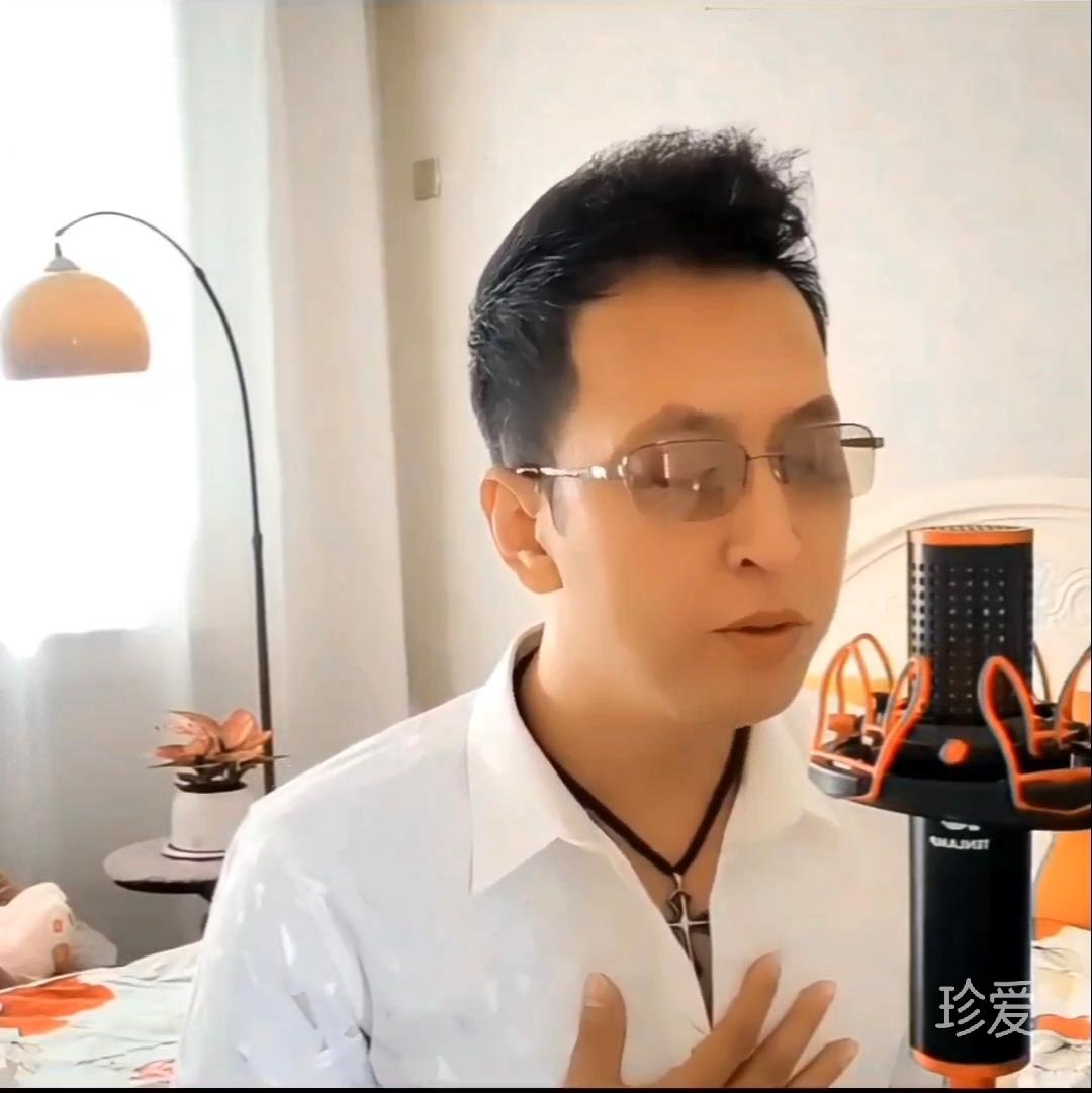 夢(mèng)里尋她億萬(wàn)回