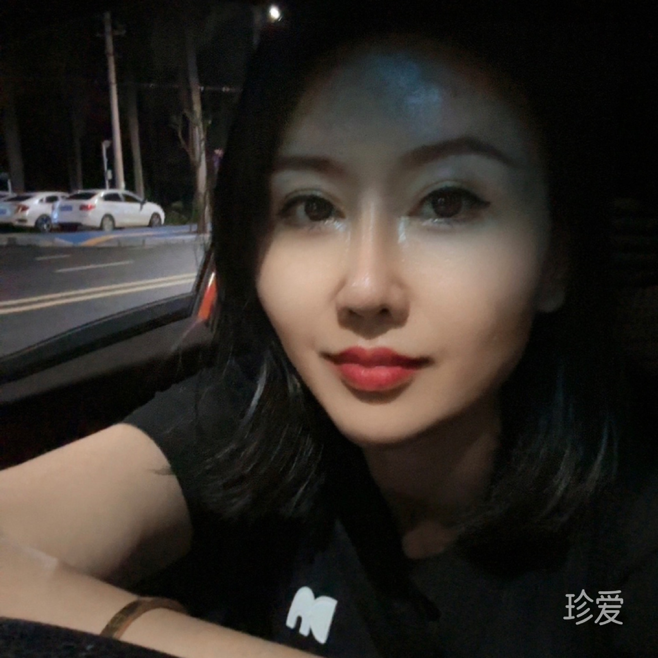 流星劃過(guò)的隕石