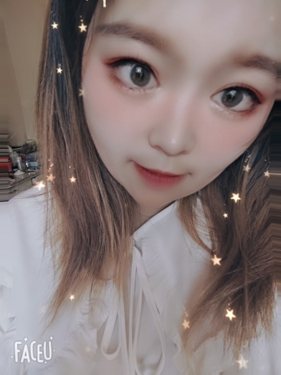 假裝說(shuō)幸福