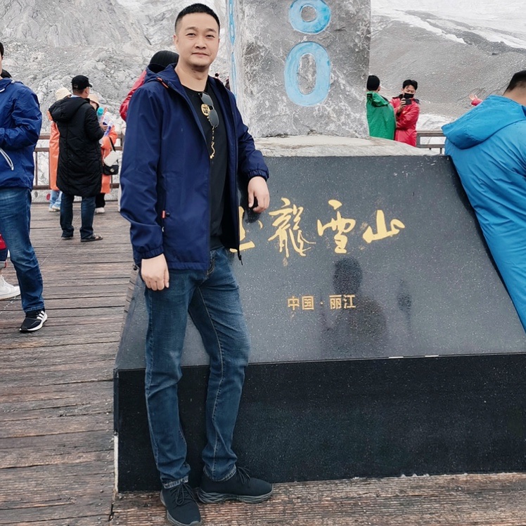 剩下的寂寥刚刚好