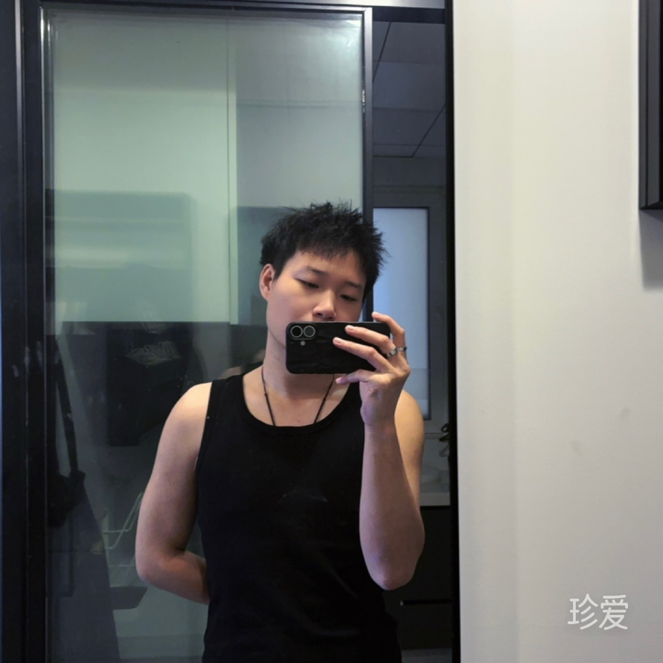 贰捌