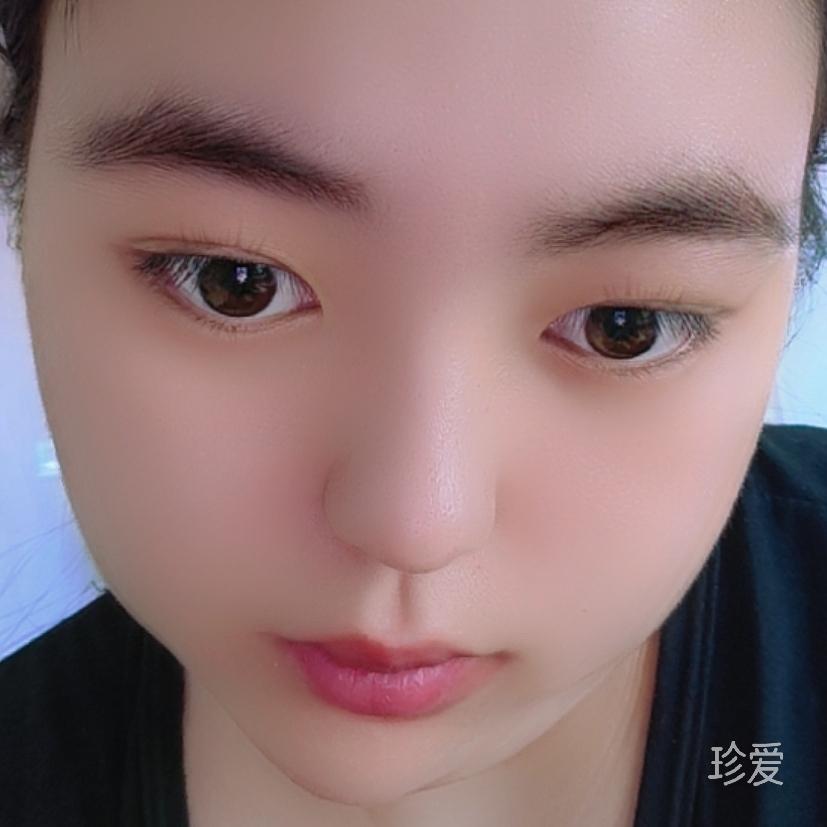 纠思思