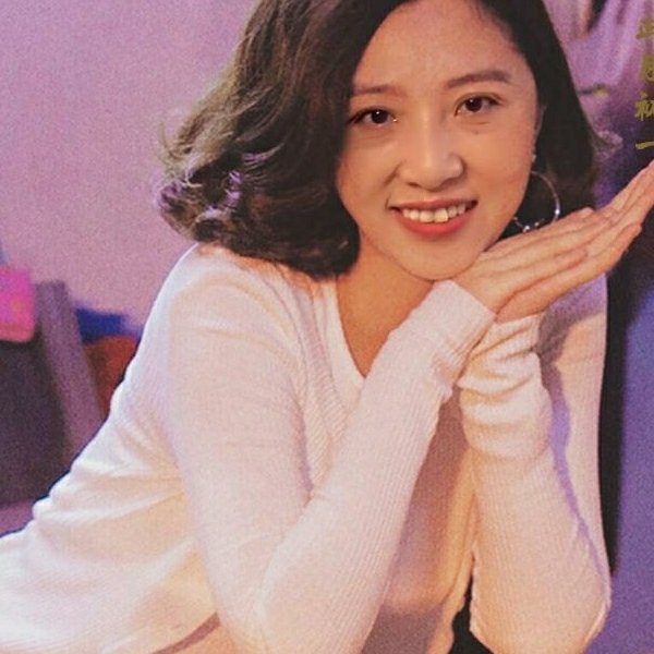 花未全放月未滿