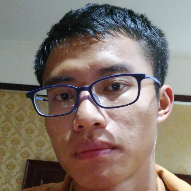 蝴蝶知道他愛誰