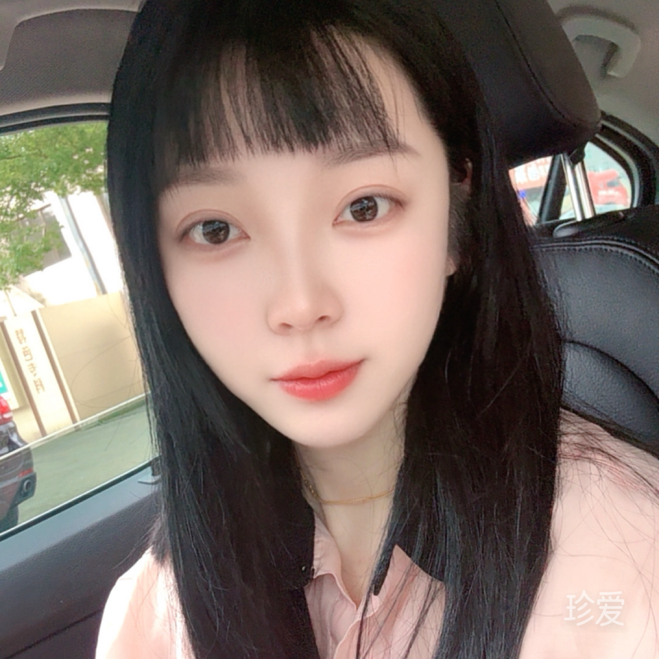 淡然浅笑