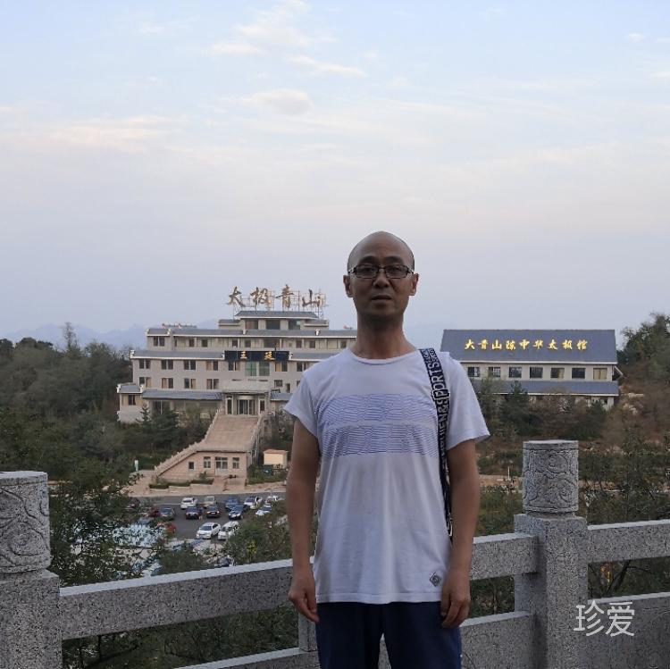 中年男人