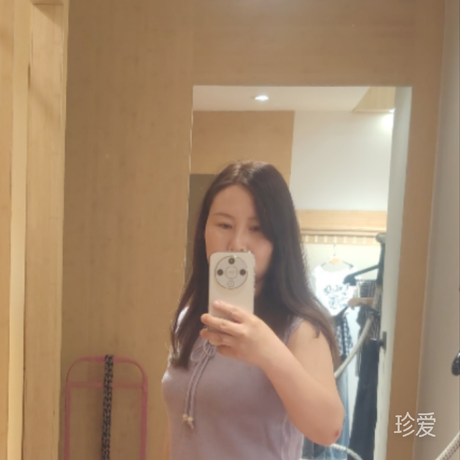 素人一个