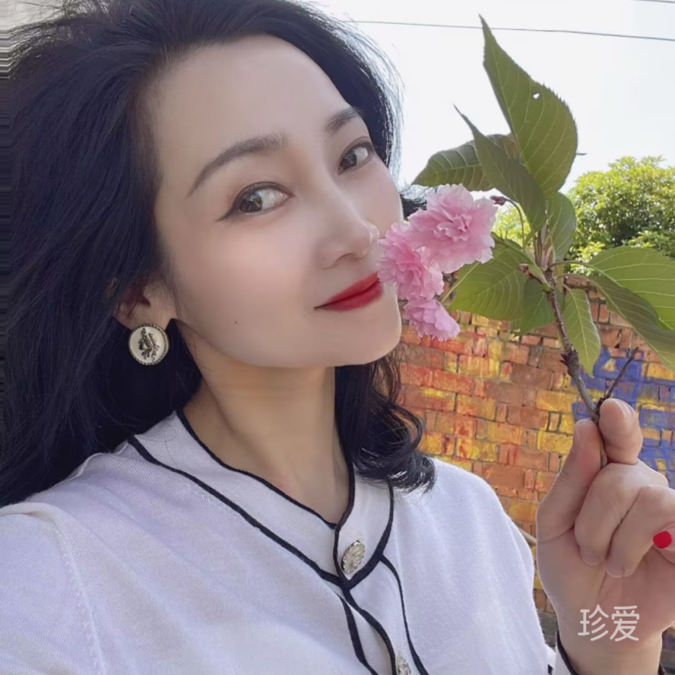 一個(gè)人好累