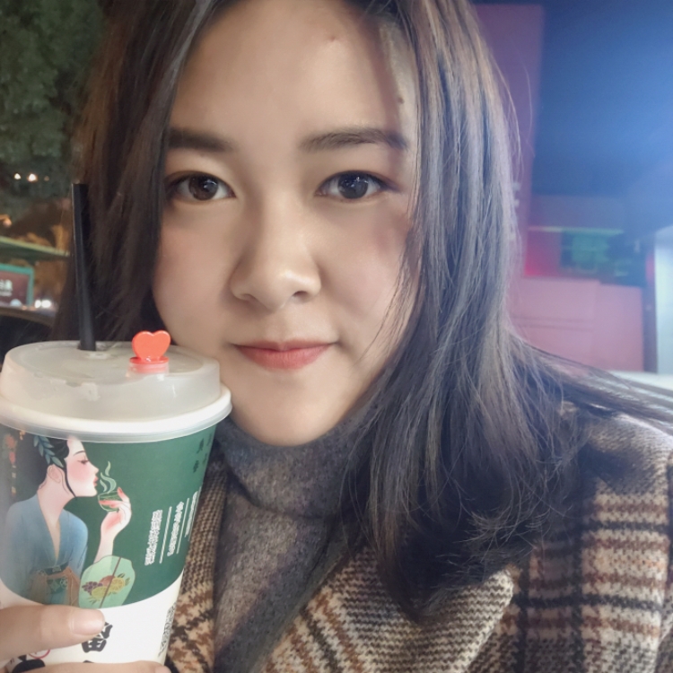 大眼睛的海綿寶寶