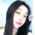 八月
