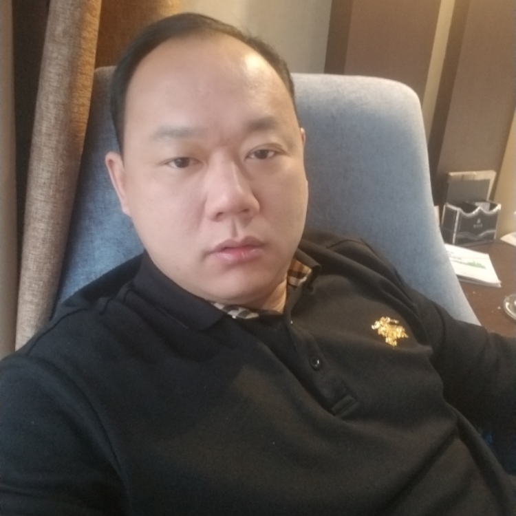 劉強(qiáng)缺個(gè)東