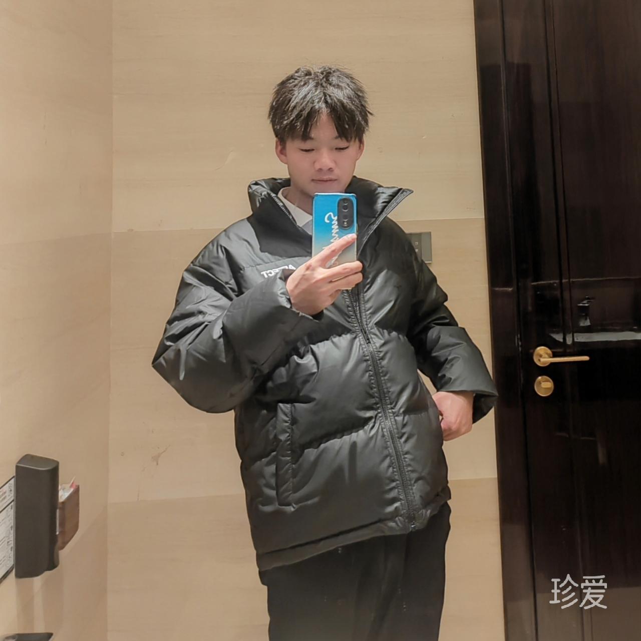 醉臥云端笑人間