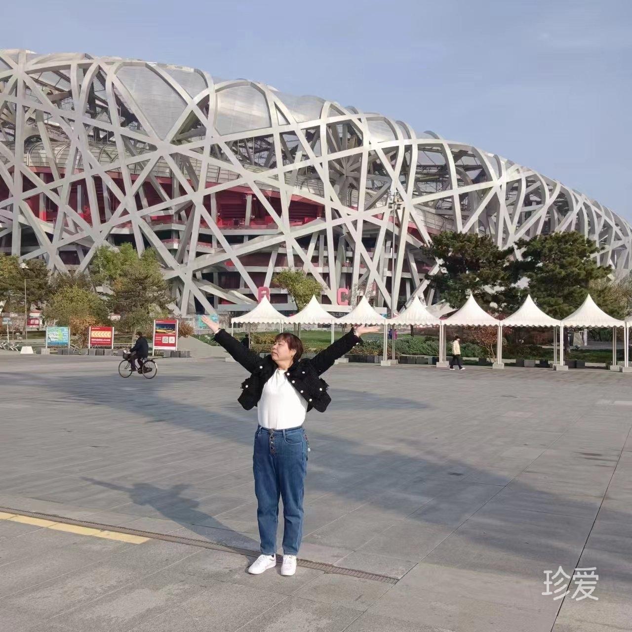 我在灯火阑珊处