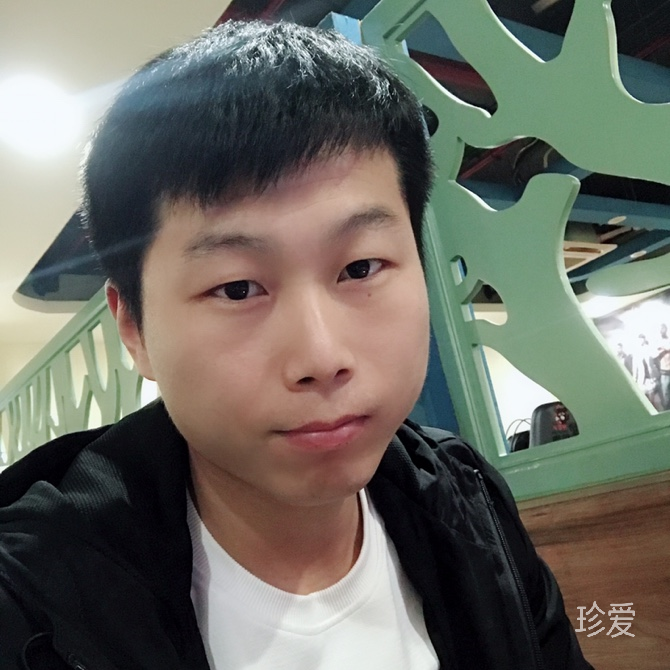 我伪装的很简单