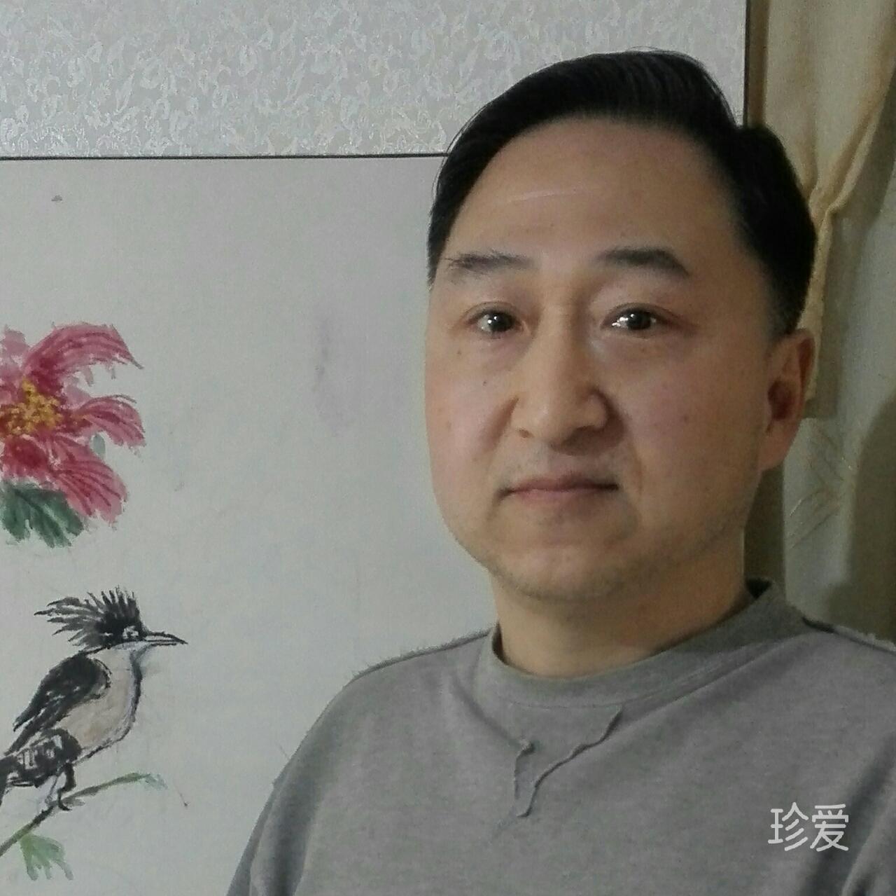 冬天的一片绿叶