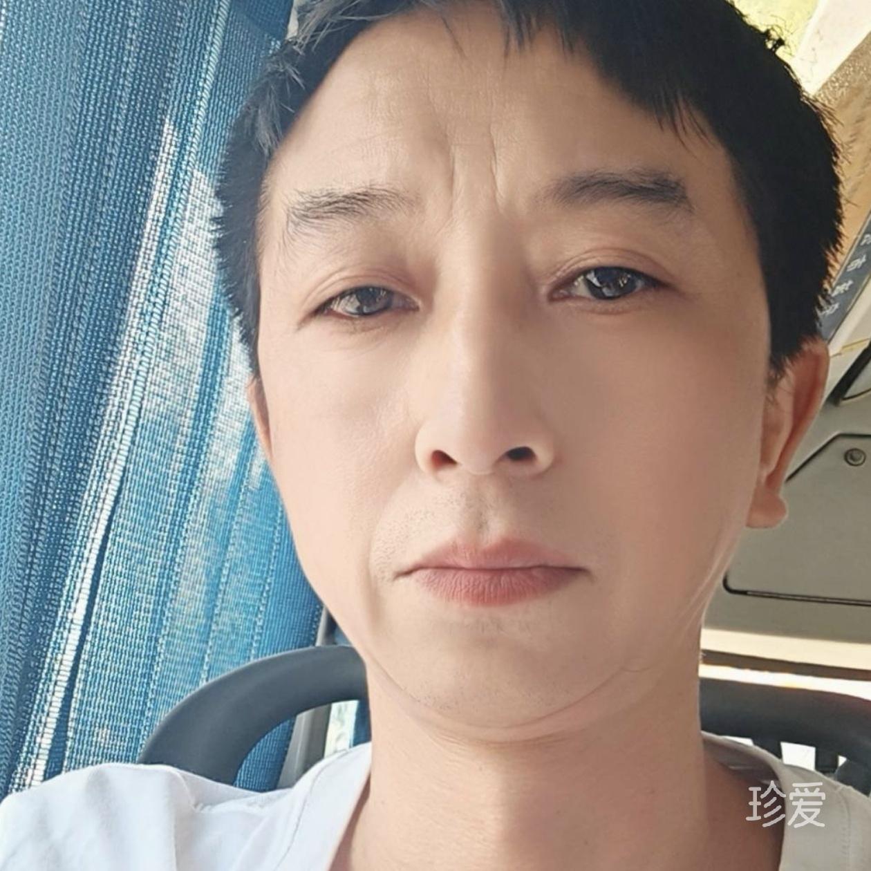 情殇白云