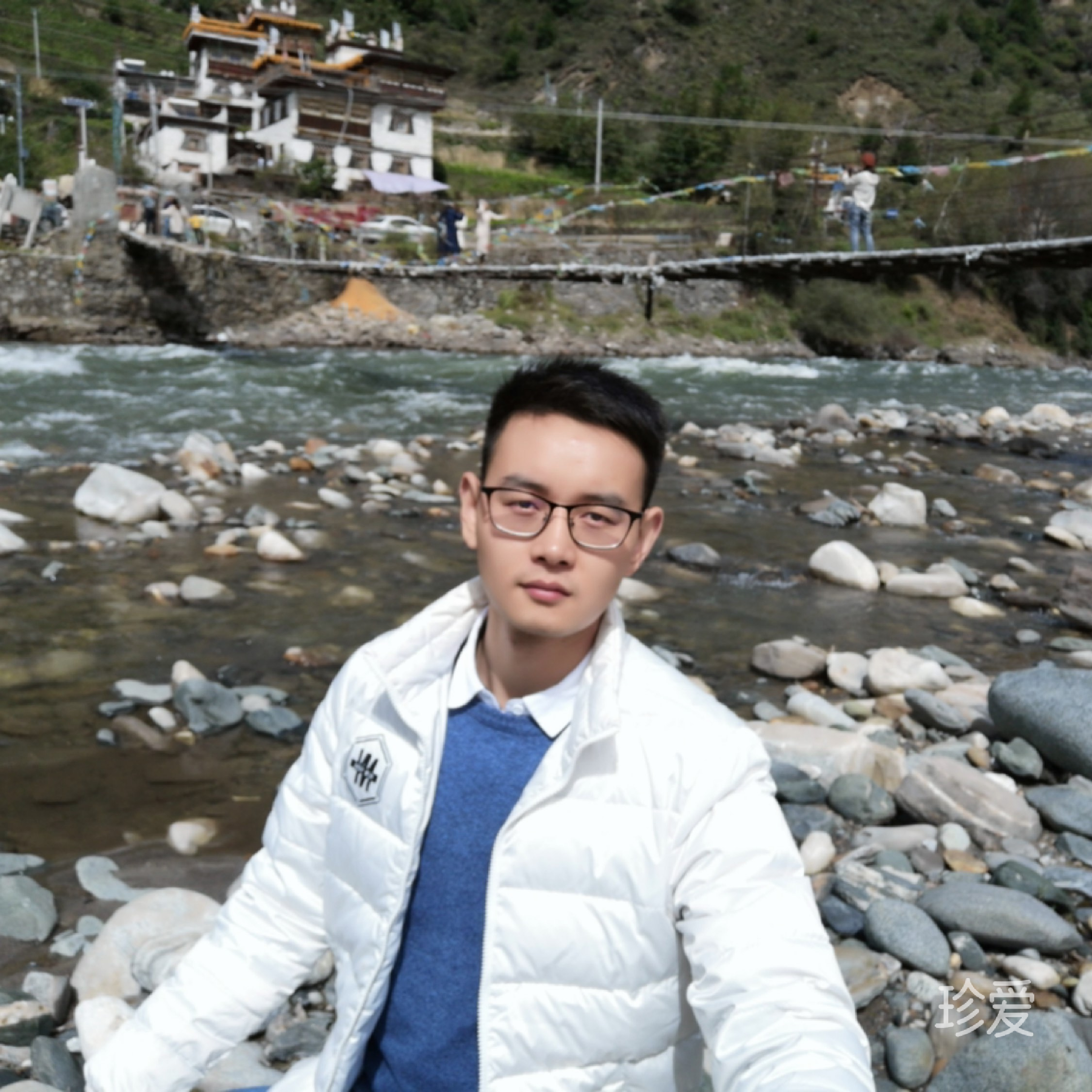 风轻云淡