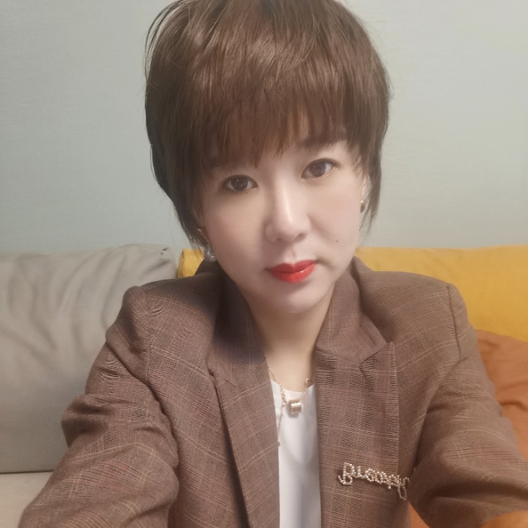 憂(yōu)并快樂(lè)著