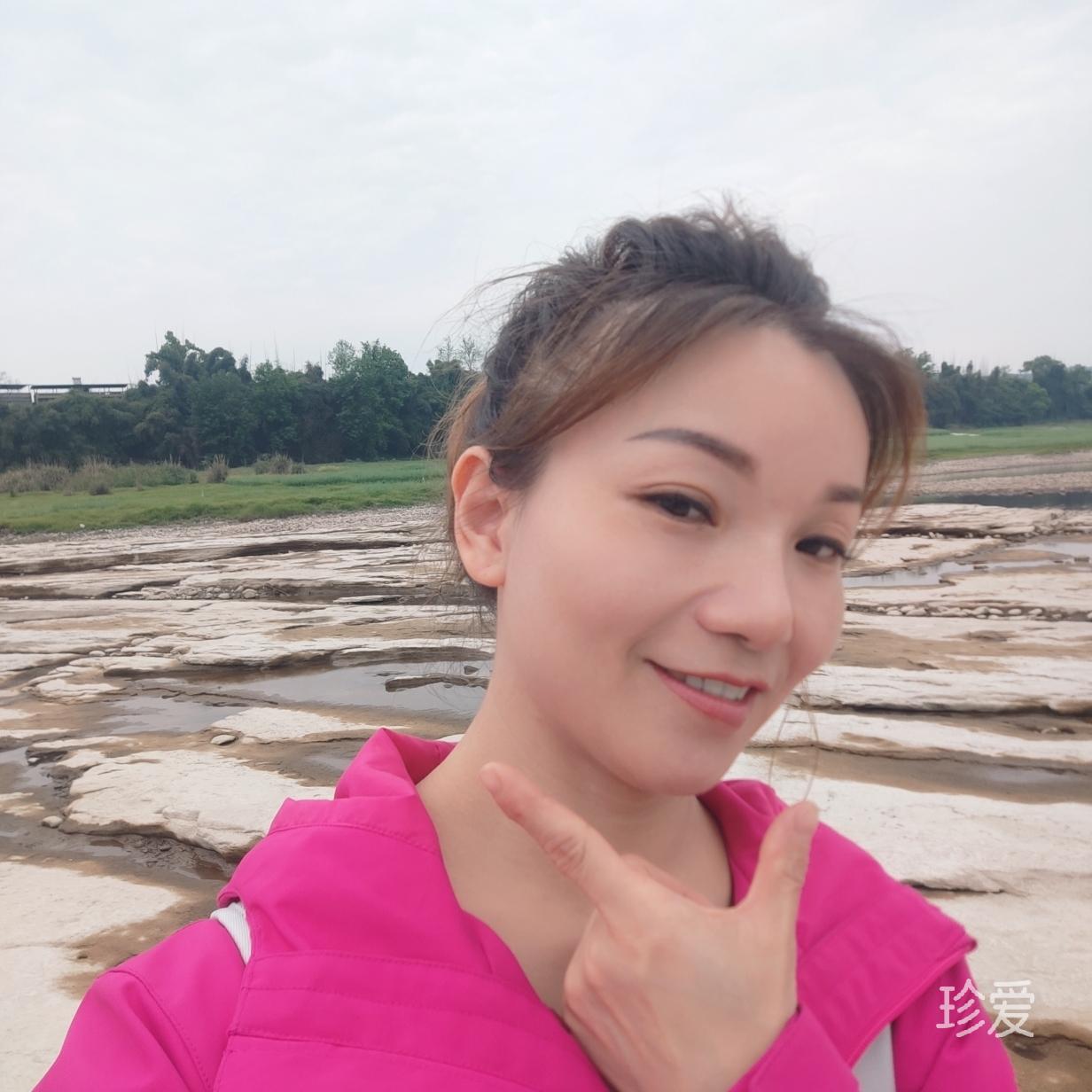 酒窝不明显