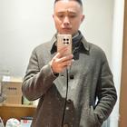 嘴角滑落一抹沧桑