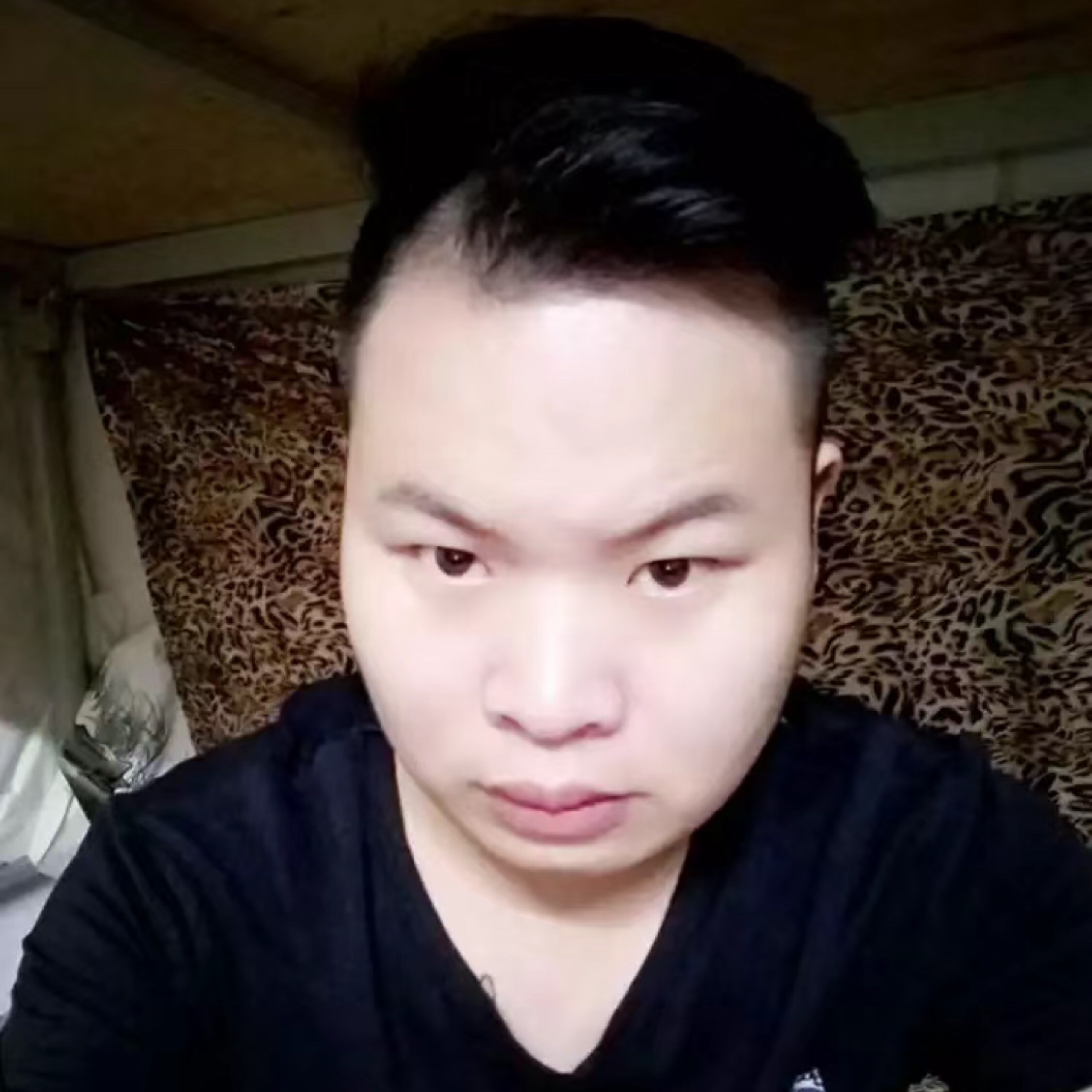 風(fēng)不懂落葉得憂傷