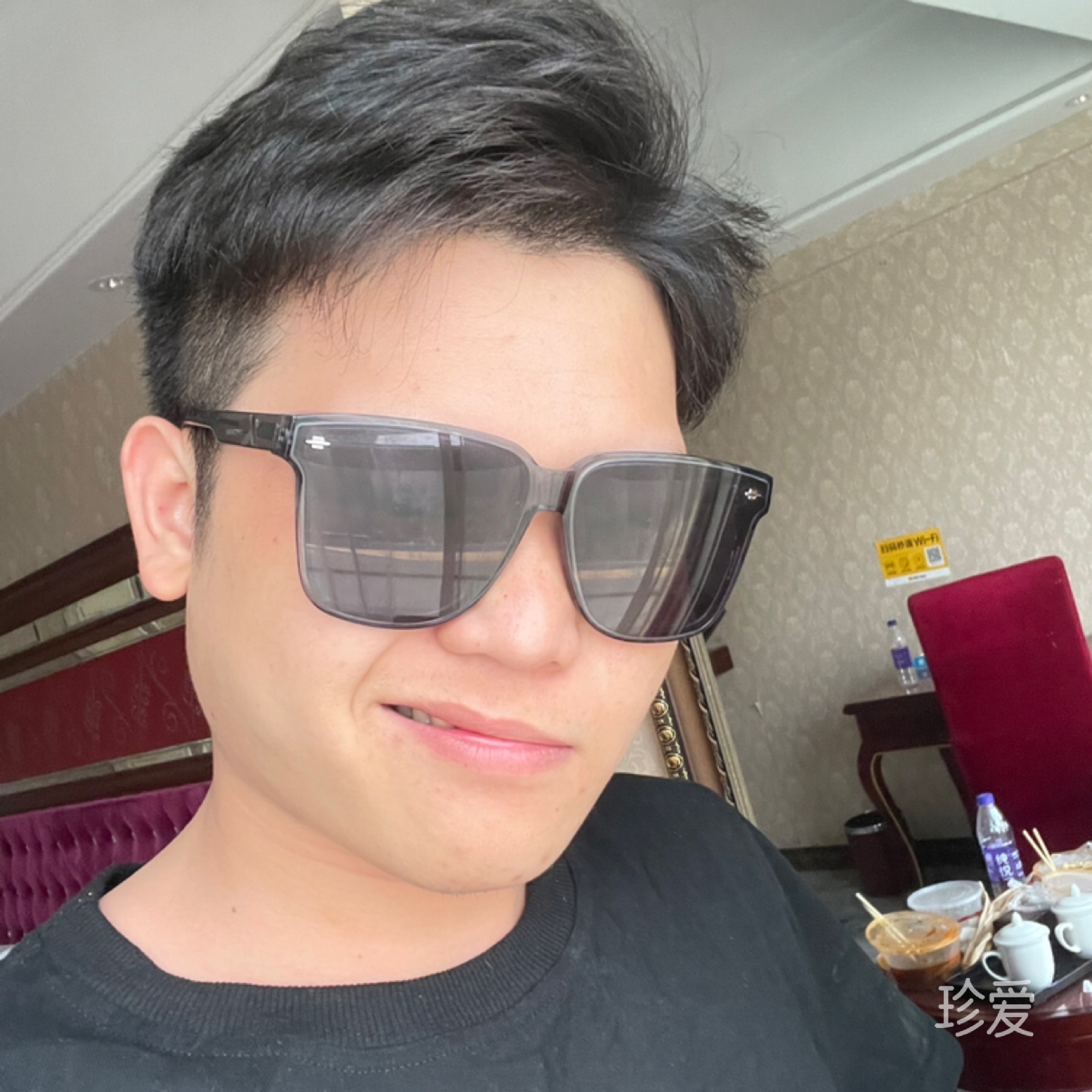 小龙和煎荷包蛋