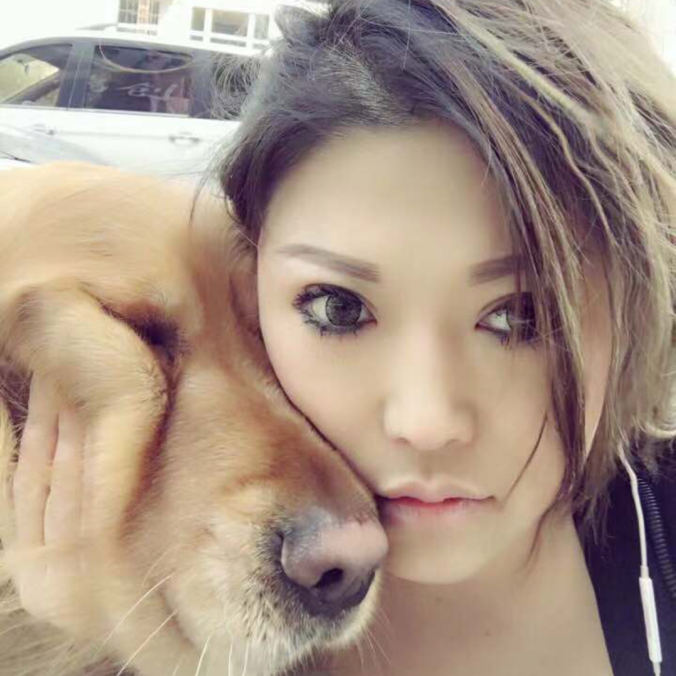 罗红