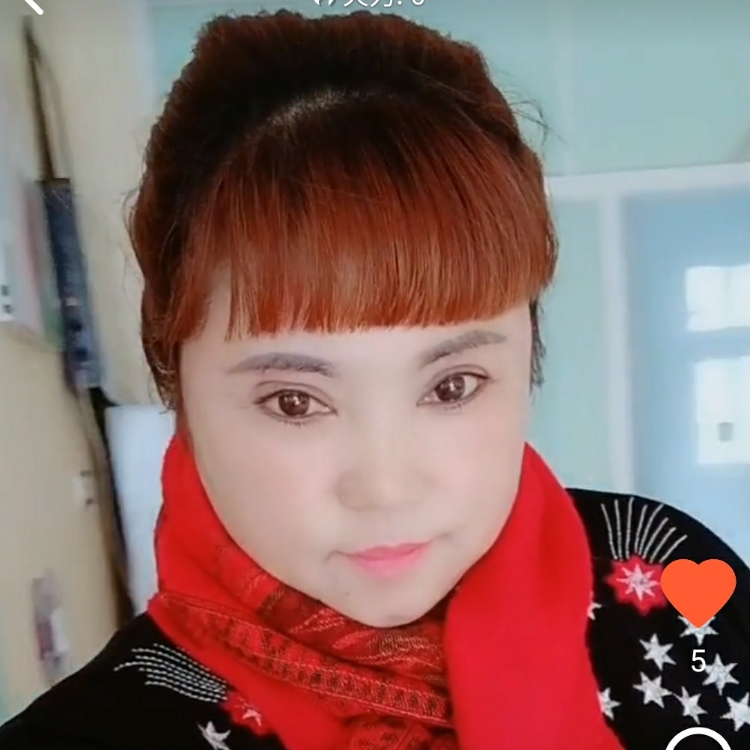 手捧月光把夢照亮