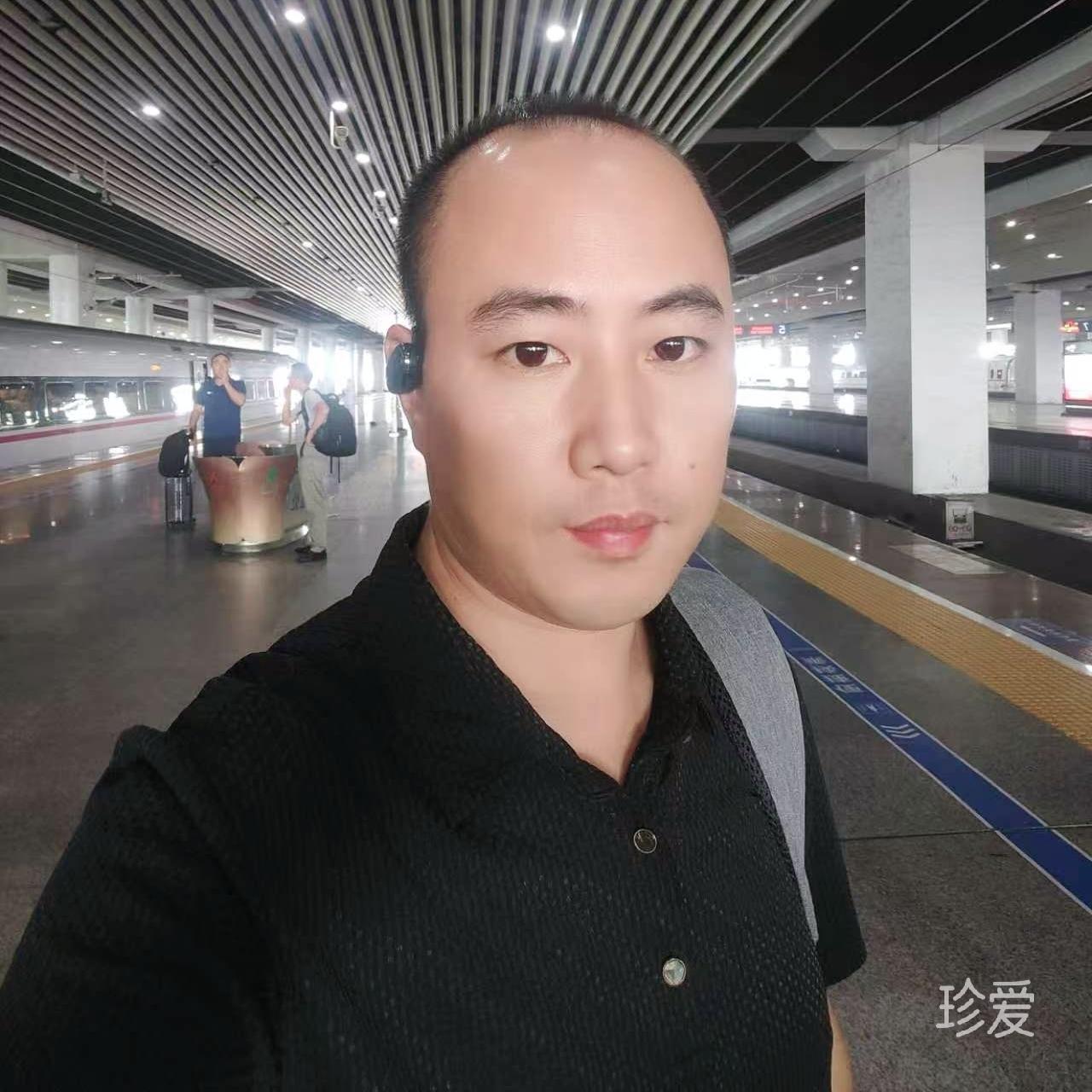 一个人的孤单
