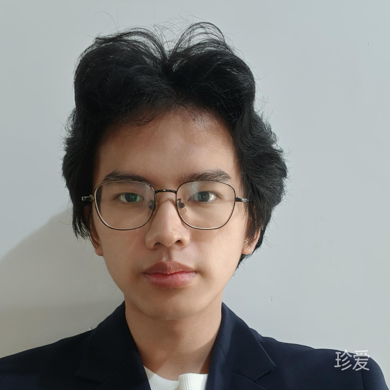 英子