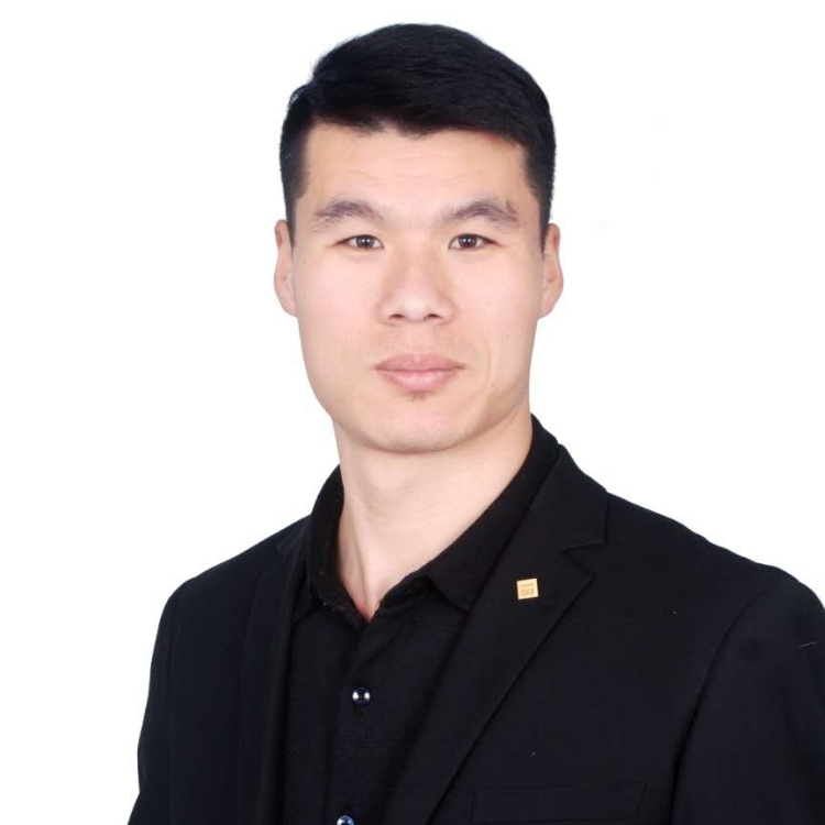 雄鹰