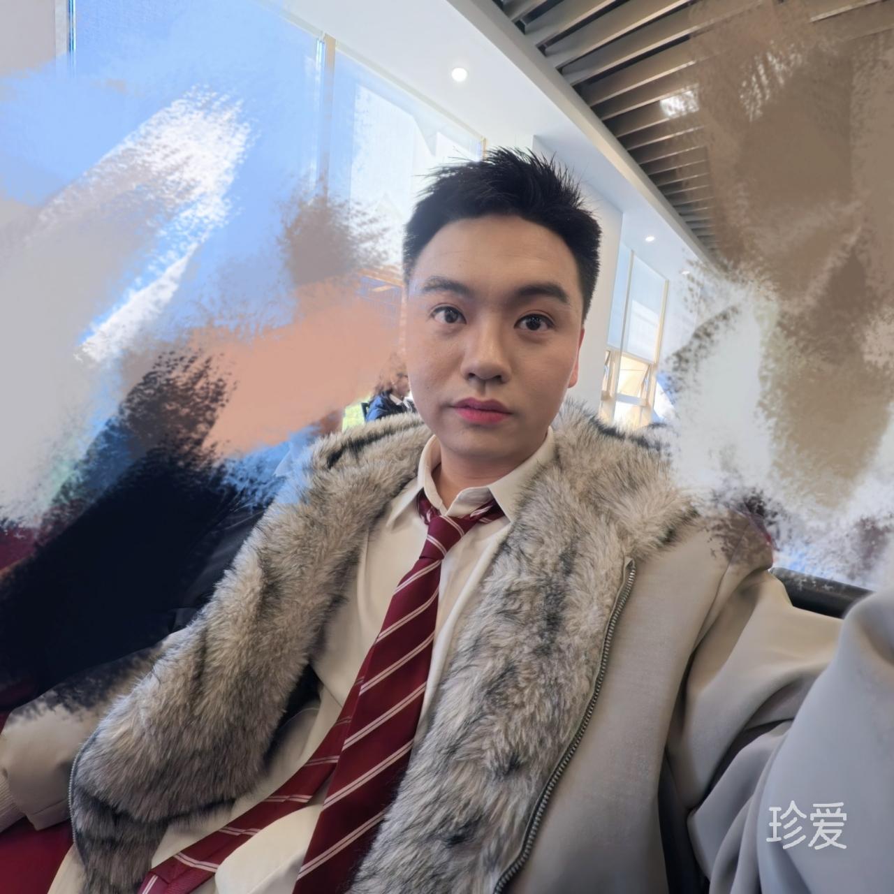 不知为何先生