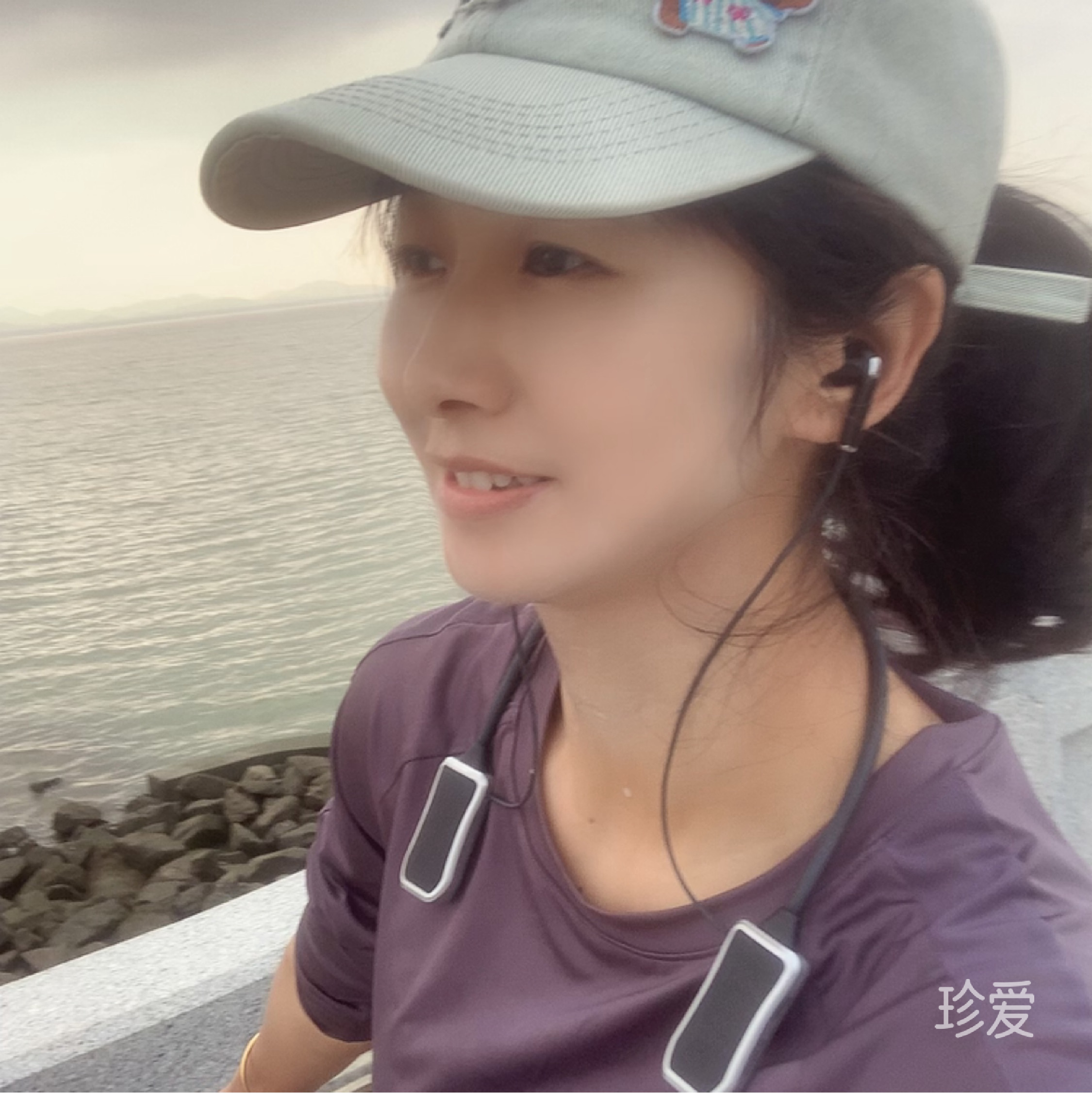 保持微笑
