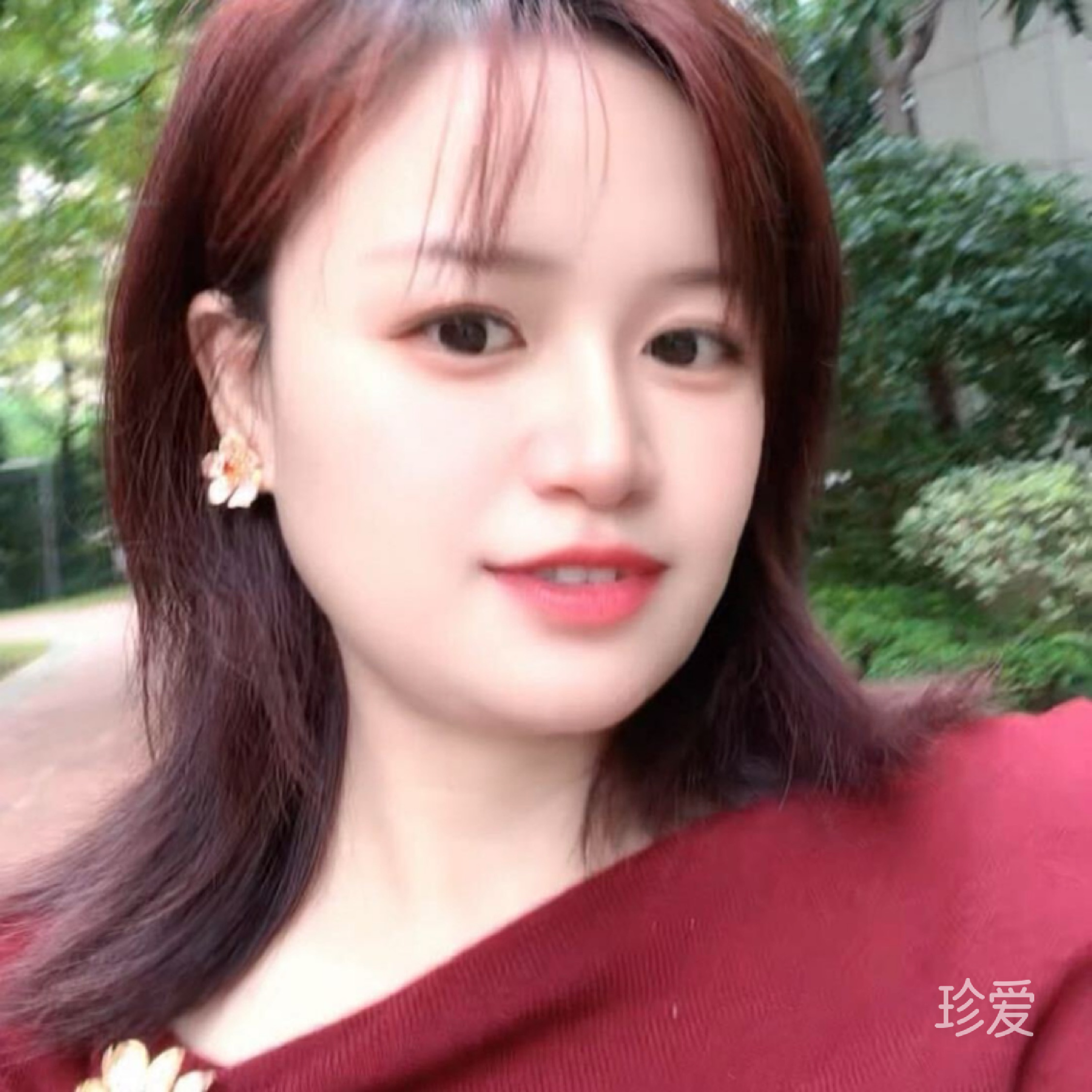 乐乐吖
