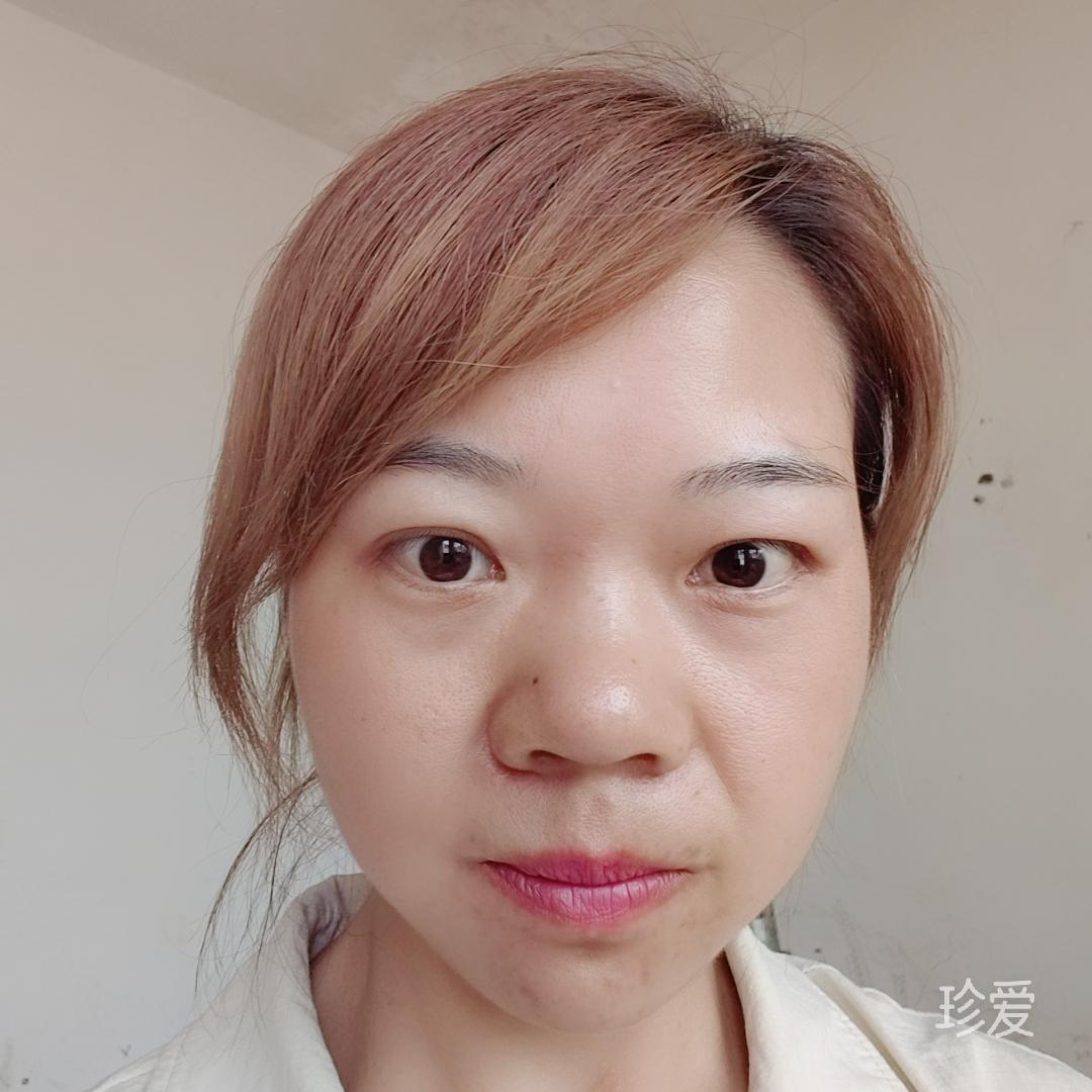 英主子