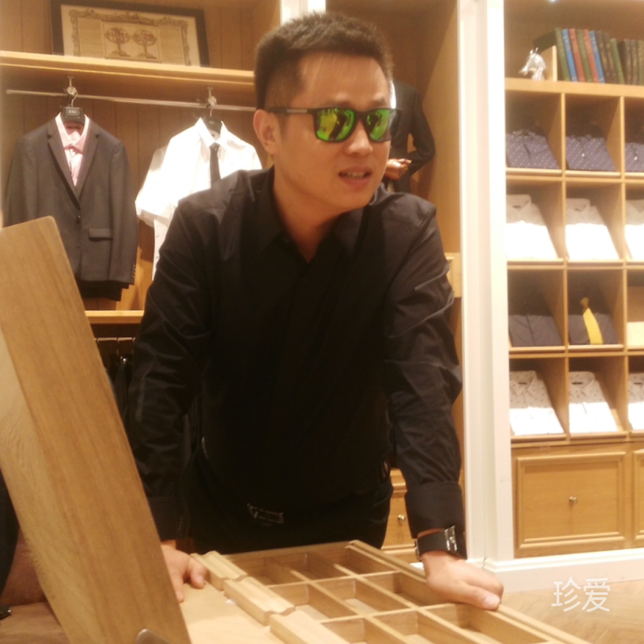 晏晏