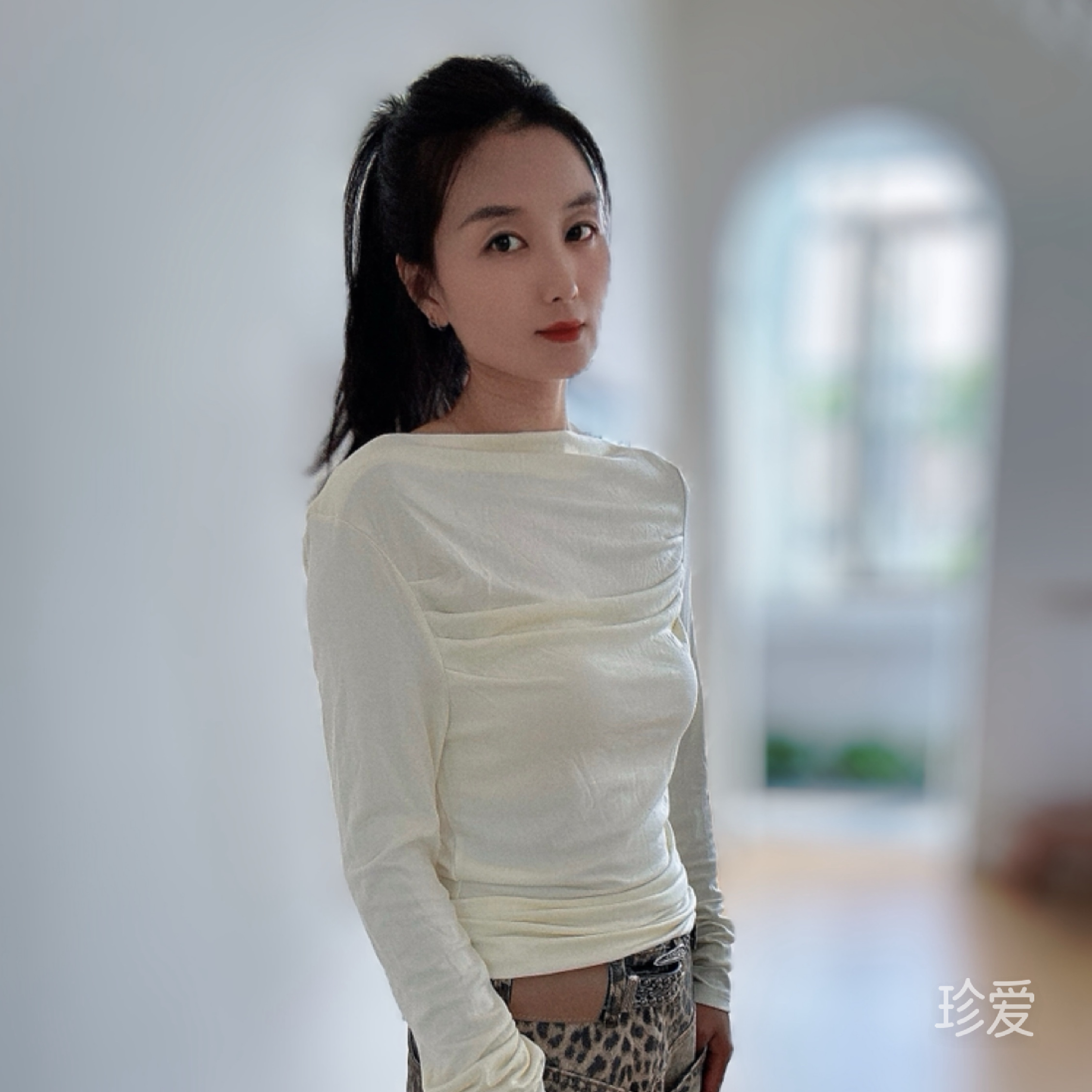一朵忧郁