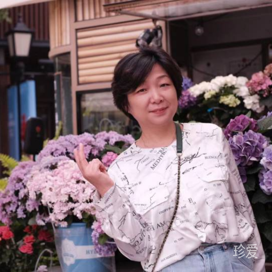 风轻树舞