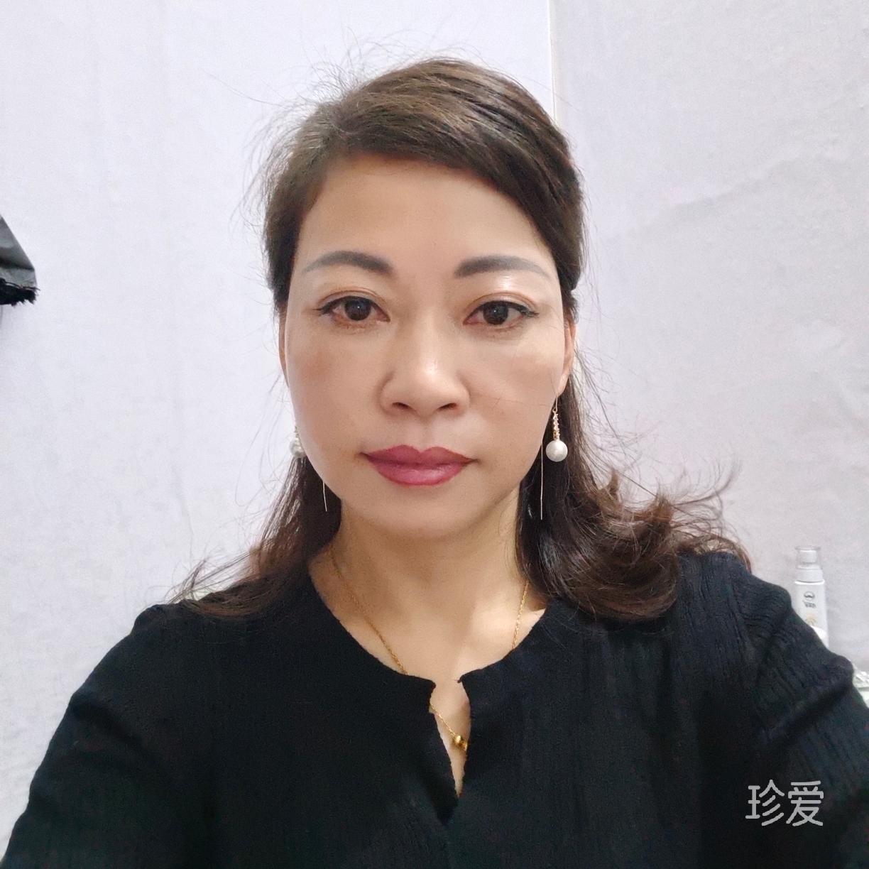 一個(gè)人看海