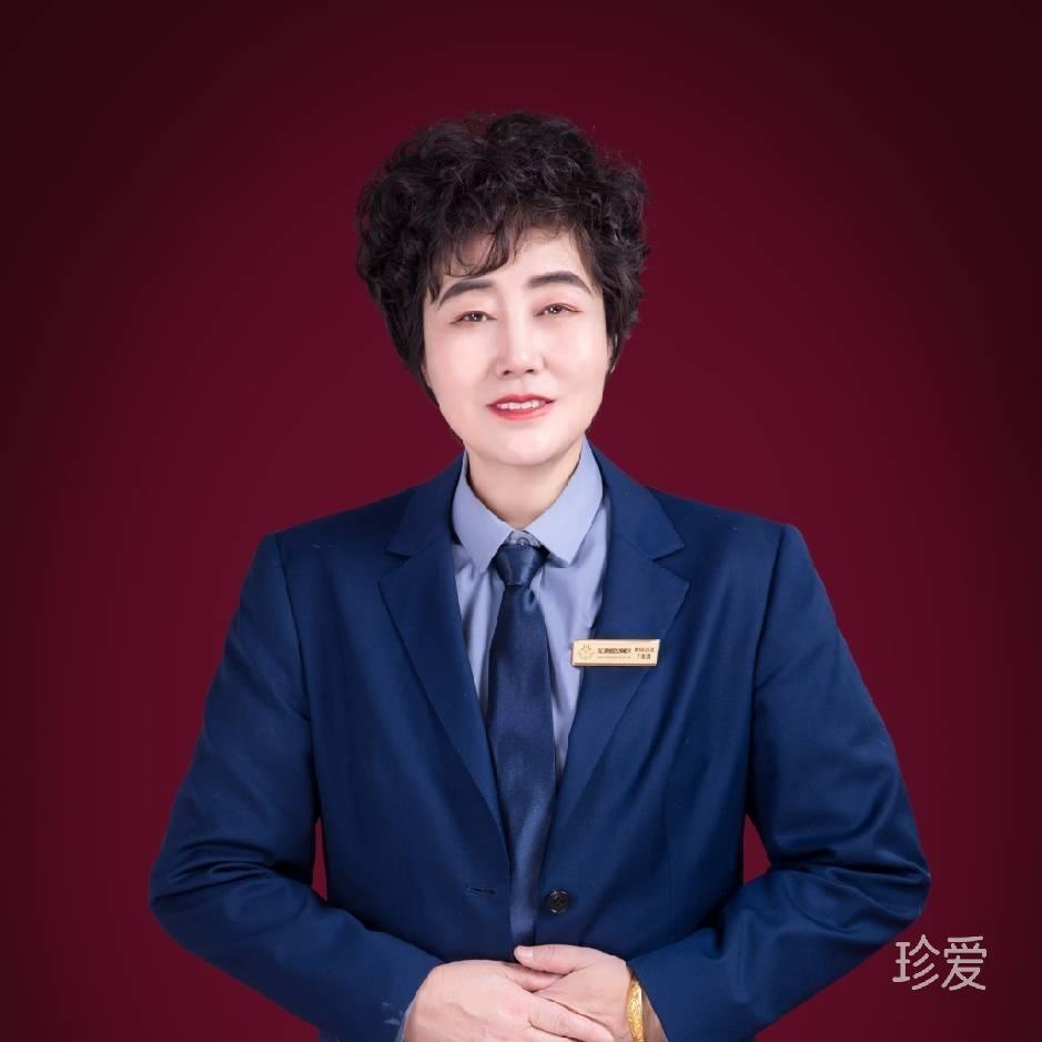 堅(jiān)強(qiáng)的女人