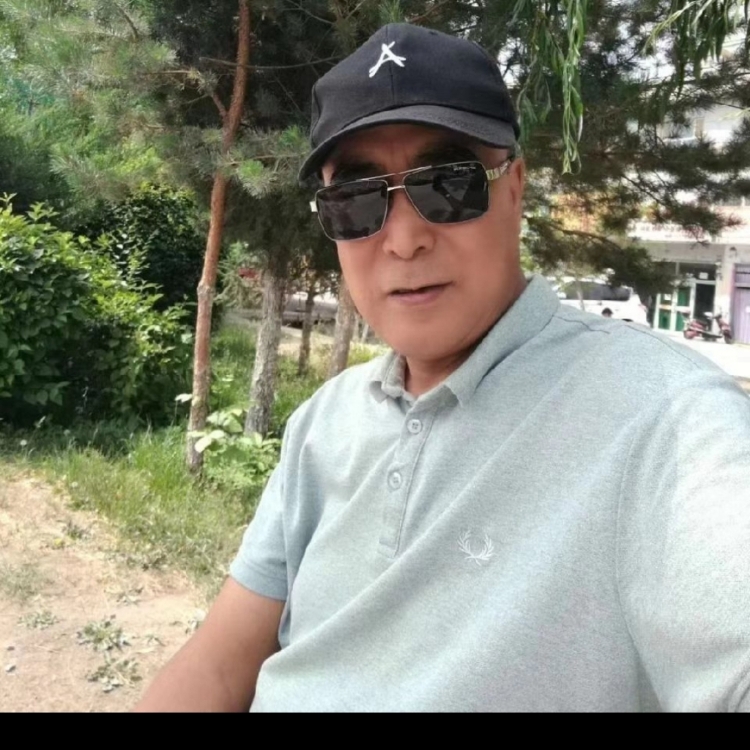 新疆工作的天津人