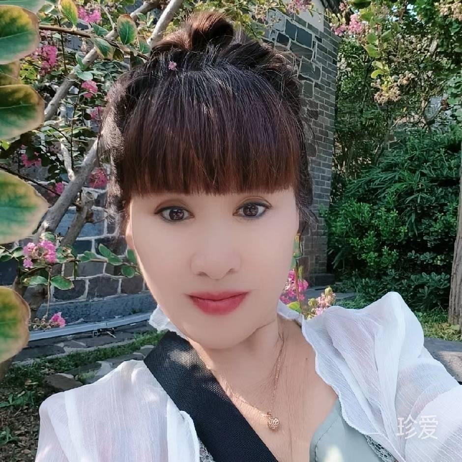 等愛(ài)的玫瑰