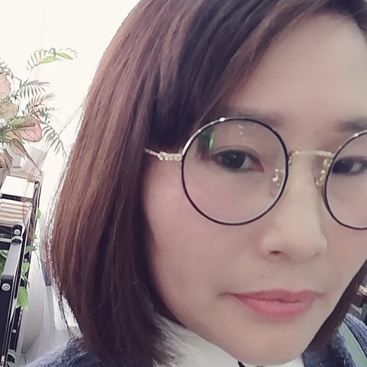 TWO莲