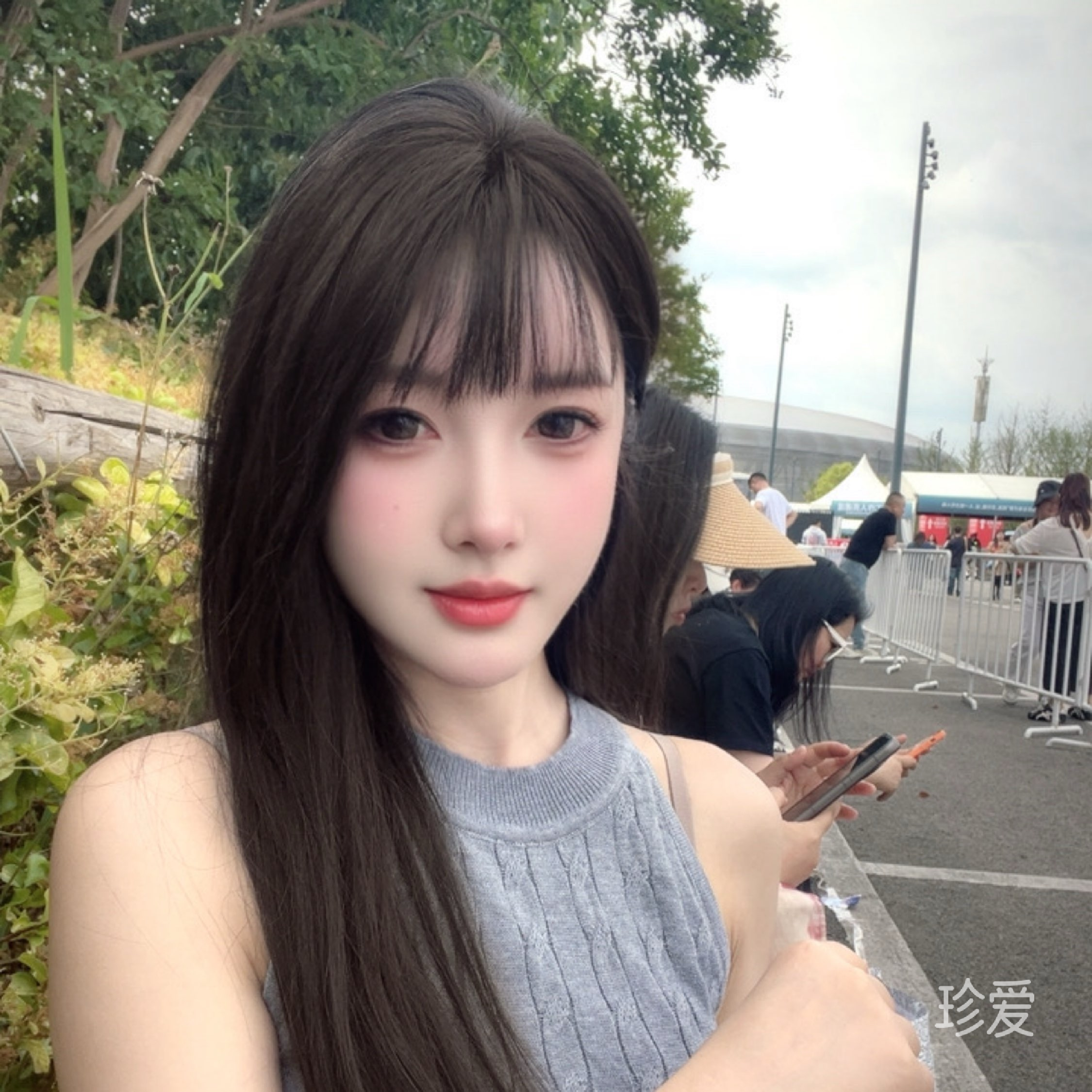 露露